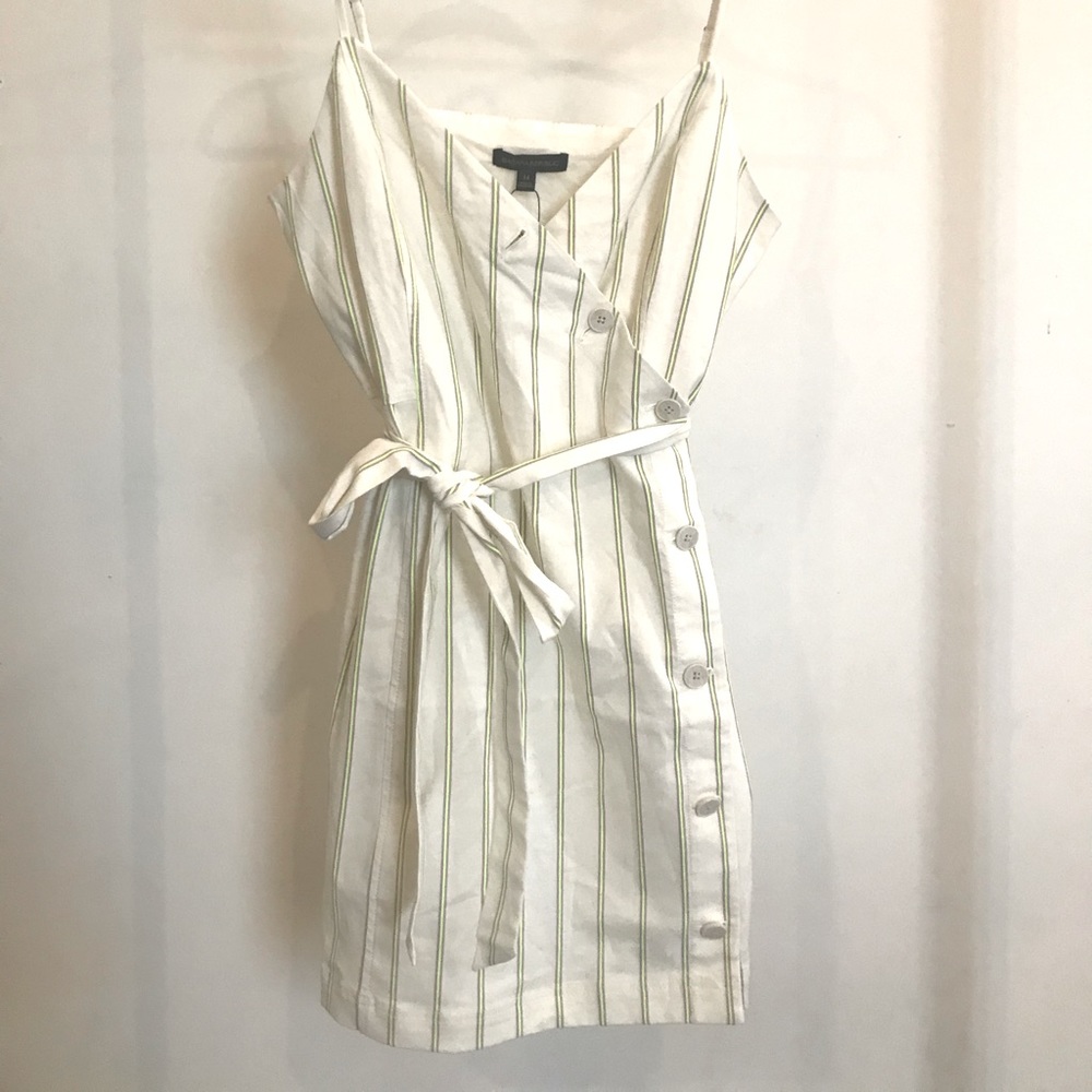 Banana Republic white striped